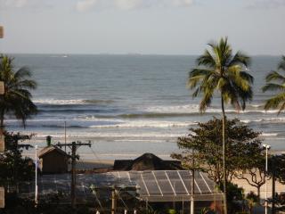 Guaruj&aacute;: Pitangueiras Cal&ccedil;ad&atilde;o 1