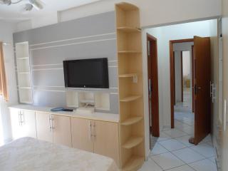 Praia Grande: Apart.  2 Dorm. com Suíte mobiliado. Excelente estado 6