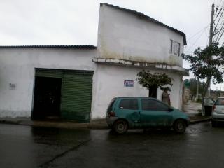 Suzano:  CASA NO HORTO DOS YPES 4