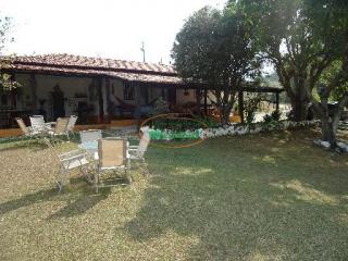 Ouro Preto: Fazenda no Centro de Florestal 4
