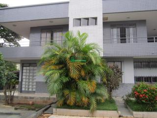 Ouro Preto: Casa no Bairro Santa Mônica em Belo Horizonte 2
