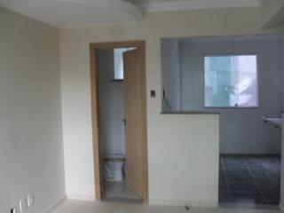 Belo Horizonte: Recriar Imoveis vende-se  geminada no Minaslandia 5