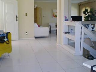 Maricá: LINDA CASA 04 QUARTOS 02STS, PISCINA, TERRENO 1800M² 2