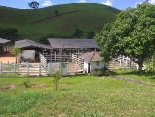 Cachoeiras de Macacu: Propriedade estruturada para pecuária de leite e corte! Confira!!! Fa018 7