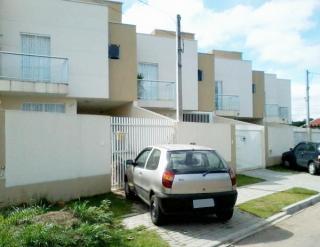 Curitiba: Sobrado no Cap&atilde;o Raso com 3 Dormit&oacute;rios (1 Su&iacute;te), 2 Vagas - 125m&sup2; 2