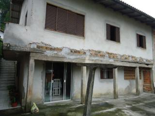 Itaja&iacute;: Casa no Bairro fazenda  3