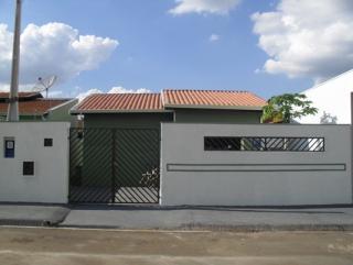 São Carlos: Casa no Jardim Embaré - c/ 2 dorm.(1 suíte) - S Carlos (3251) 1