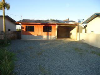 Itaja&iacute;: casa >> Escalvados - Navegantes 1