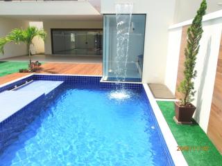 Rio de Janeiro: Casa de Luxo de primeira locação, 345m2 -  no Recreio dos Bandeirantes, Cond. Parc Des Palmiers 3