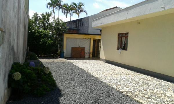 Itajaí: Casa com 3 quartos no bairro Cordeiros em Itajaí 2