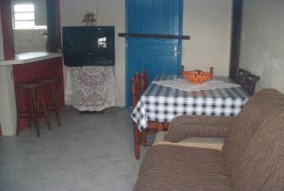 Balne&aacute;rio Pinhal: Casa com 03 dormit&oacute;rios no centro de Balne&aacute;rio Pinhal 7