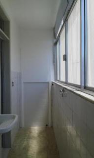 S&atilde;o Gon&ccedil;alo: Apto no Fonseca 2 quartos com depend&ecirc;ncia e garagem 8