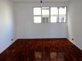 S&atilde;o Paulo: Apartamento no oitavo andar com 2 dormit&oacute;rios.
