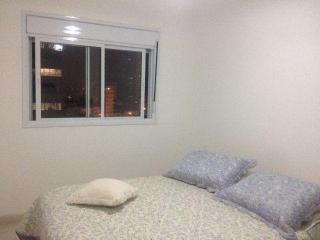 Santos: Apartamento Novo na Pomp&eacute;ia em Santos 02 Dormit&oacute;rios sendo 1 su&iacute;te lazer completo h&aacute; duas quadras da Praia Condominio Colours 6