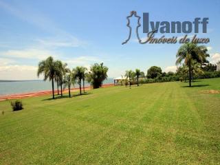 S&atilde;o Paulo: Majestosa propriedade com 8.000 m&sup2; fundo para corpo de represa. Confira! 17