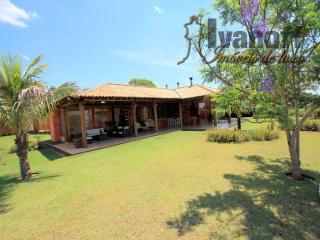 S&atilde;o Paulo: Casa de Revista com vista para represa, luxuosa propriedade em condom&iacute;nio fechado. Confira! 10