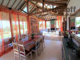 S&atilde;o Paulo: Casa de Revista com vista para represa, luxuosa propriedade em condom&iacute;nio fechado. Confira! 32