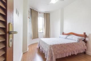 Rio de Janeiro: Excelente apartamento reformado, 02 quartos, sala, cozinha, 18