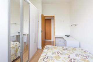 Rio de Janeiro: Excelente apartamento reformado, 02 quartos, sala, cozinha, 9