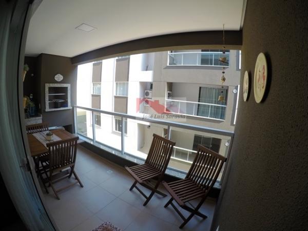 Bombinhas: Excelente apartamento, novo, para 6 pessoas, com piscina, pr&oacute;ximos dos com&eacute;rcios! 14