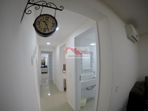 Bombinhas: Excelente apartamento, novo, para 6 pessoas, com piscina, pr&oacute;ximos dos com&eacute;rcios! 18