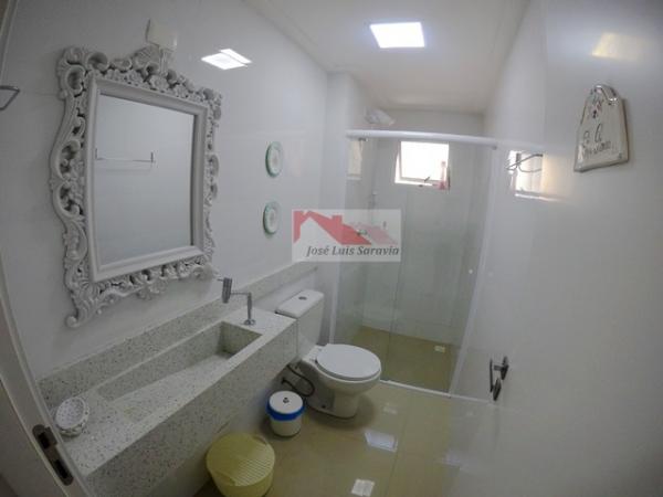 Bombinhas: Excelente apartamento, novo, para 6 pessoas, com piscina, pr&oacute;ximos dos com&eacute;rcios! 19