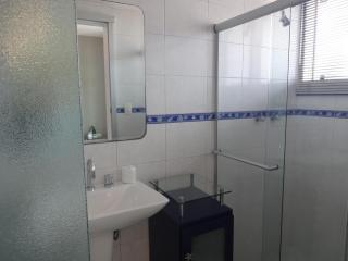 Guaruj&aacute;: Casa com Piscina e Churrasqueira no Acapulco, Guaruj&aacute;, 4 quartos 13