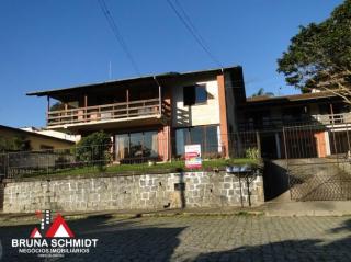 S&atilde;o Bento do Sul: Casa no Centro de S&atilde;o Bento do Sul 5