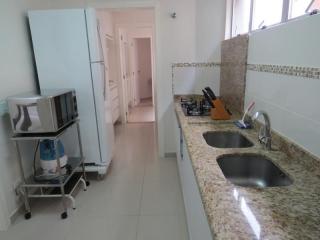 Curitiba: Apartamento para Loca&ccedil;&atilde;o Edif&iacute;cio Champagnat Golden 17