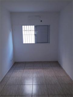 Santos: Casa Residencial Centro 12