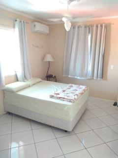 Barra Velha: Sobrado alto padr&atilde;o c/ 5 quartos, piscina &aacute;rea de festas, centro da cidade! 20