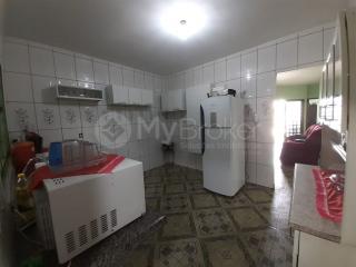 Goiânia: Casa, 3 quartos sendo uma suíte, 300 metros de lote, garagem coberta e quintal 11