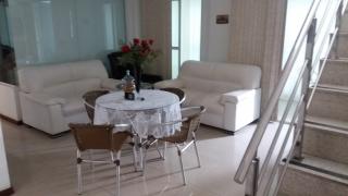 Vit&oacute;ria: Cobertura duplex em Jardim Camburi ES, 3 quartos, su&iacute;te, 160m2, frente, arm&aacute;rios embutidos, 2 vagas de garagem, elevador, piscina, sal&atilde;o de festas, quadra do mar 1