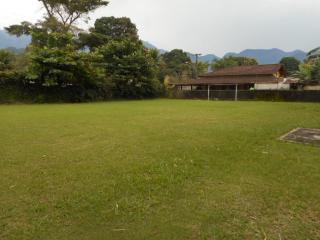 Guapimirim: DOIS TERRENOS LOCALIZADOS NO CENTRO DE GUAPIMIRIM COM ÁREA DE 480 M² CADA. SENDO TOTALMENTE PLANOS. 1