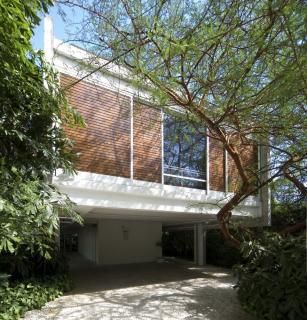 S&atilde;o Paulo: Casa particular com 450 m&sup2; e 5 su&iacute;tes, constru&ccedil;&atilde;o de primeira linha e ganhadora de diversos pr&ecirc;mios de arquitetura 1