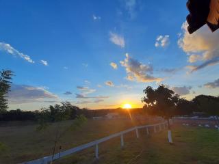 Cuiabá: VENDO!!! um sitio com 15 hectares (144 X 1000), 4 km da cidade de Nova Mutum MT. Com varias  estruturas sendo: uma casa de 220 M 13