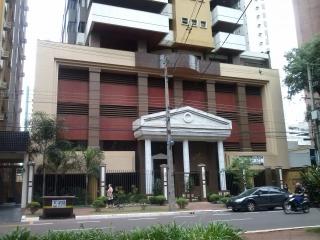 Maring&aacute;: Edif&iacute;cio San Diego Village 1