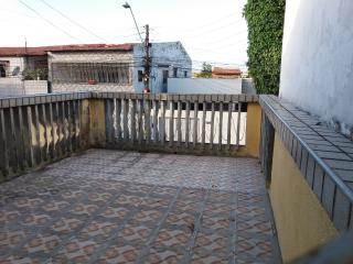 Fortaleza: Oferta de casa bem conservada com 03 quartos,02 vagas e muito espa&ccedil;osa em Fortaleza - CE 17