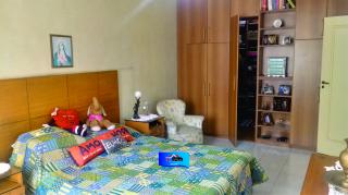 Rio de Janeiro: Vendo Casa com 6 quartos e 05 banheiros em 341 m&sup2; 25