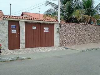 Maric&aacute;: Im&oacute;vel Linear, 2 Quartos (sendo 1 Su&iacute;te), &Aacute;rea Gourmet Com Lavado e Piscina. 14