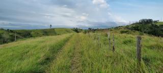 Aruj&aacute;: lote de 600m&sup2; em santa isabel 1