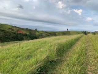 Aruj&aacute;: Terreno para chacara 1