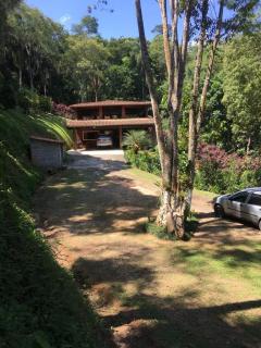 Aruj&aacute;: Ch&aacute;cara com 600m&sup2; em Aruj&aacute; 5