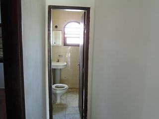 Maric&aacute;: Casa duplex no bairro de praia em Maric&aacute;, 5 Quartos, 1&ordm; pav. 2 Quartos,  2&ordm; pav. 3 Quartos. Porteira Fechada. 12