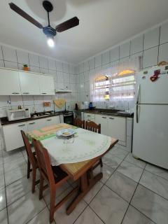 Mongagu&aacute;: Bel&iacute;ssimo im&oacute;vel a venda na praia de Mongagu&aacute;/SP Ref.; 10435 D 18