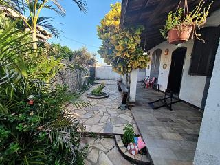 Maric&aacute;: Propriedade com Piscina, Casa de H&oacute;spede ou Caseiro e Sal&atilde;o de Jogos, no bairro de Praia em Maric&aacute;. 2