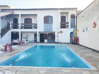 Maric&aacute;: Propriedade com Piscina, Casa de H&oacute;spede ou Caseiro e Sal&atilde;o de Jogos, no bairro de Praia em Maric&aacute;. 3