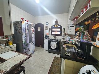 Maric&aacute;: Propriedade com Piscina, Casa de H&oacute;spede ou Caseiro e Sal&atilde;o de Jogos, no bairro de Praia em Maric&aacute;. 7