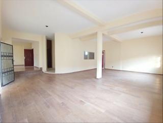 Manaus: Casa comercial 13
