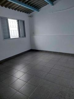 Mau&aacute;: Duas casas a venda no mesmo terreno com 143m&sup2; 2 vgs. V. Palmares, Santo Andr&eacute; 8